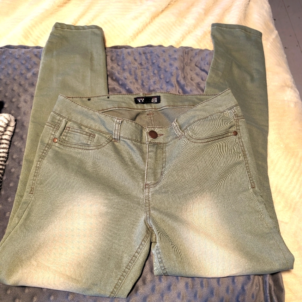 XXI Premium Denim army green skinny jeggings